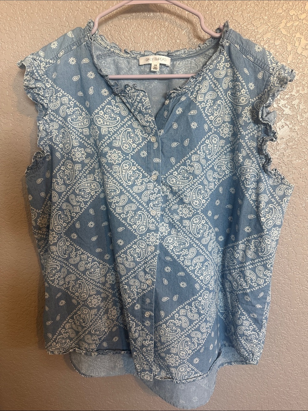 Daytrip Light Blue Paisley Sleeveless Tank